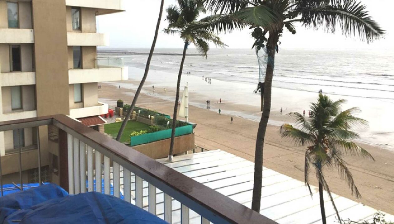 MUMBAI HOUSE SEA FACING