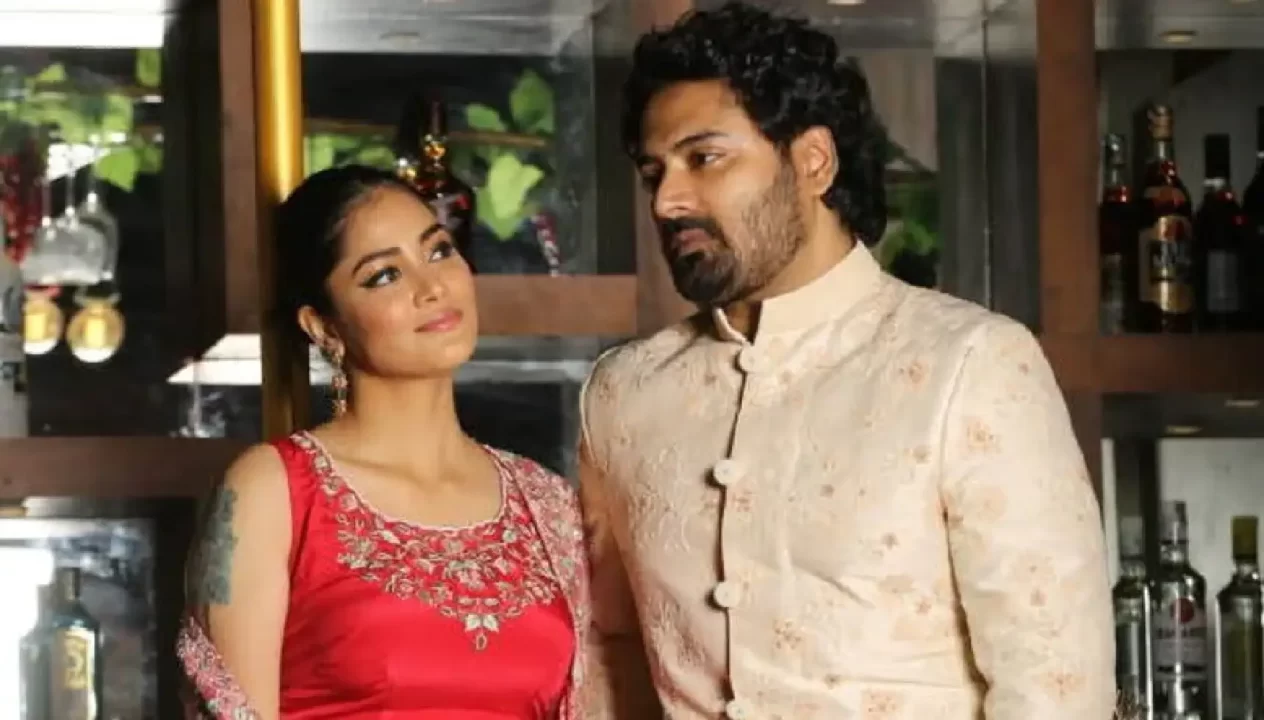 PRATIK SEN AND SONAMONI SAHA