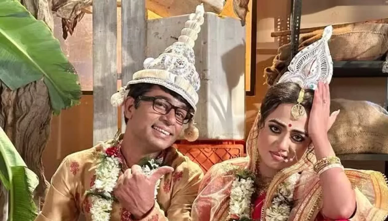 AHONA DUTTA