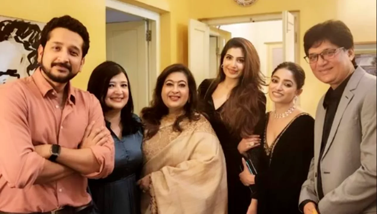 PARAMBRATA CHATTERJEE PIYA CHAKRABORTY