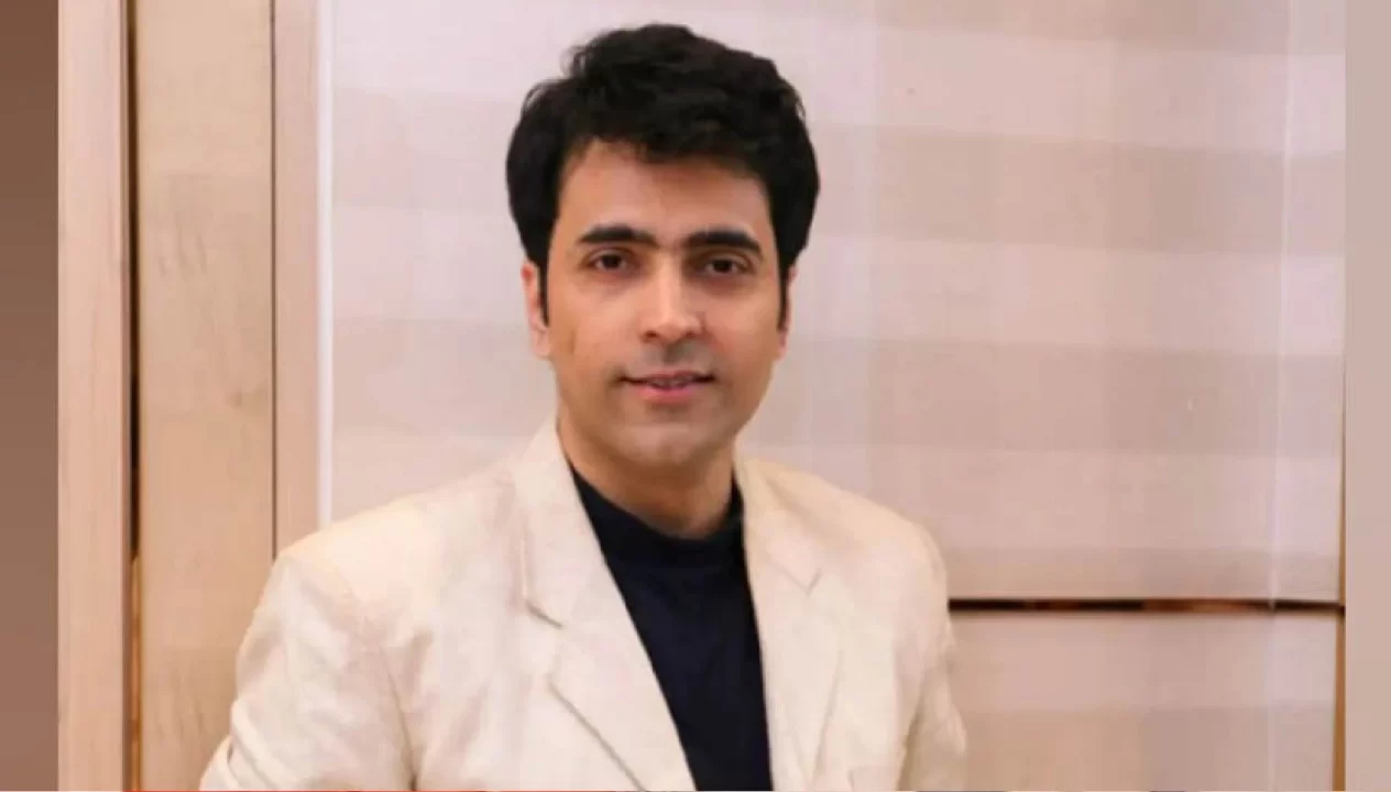  Abir Chatterjee 