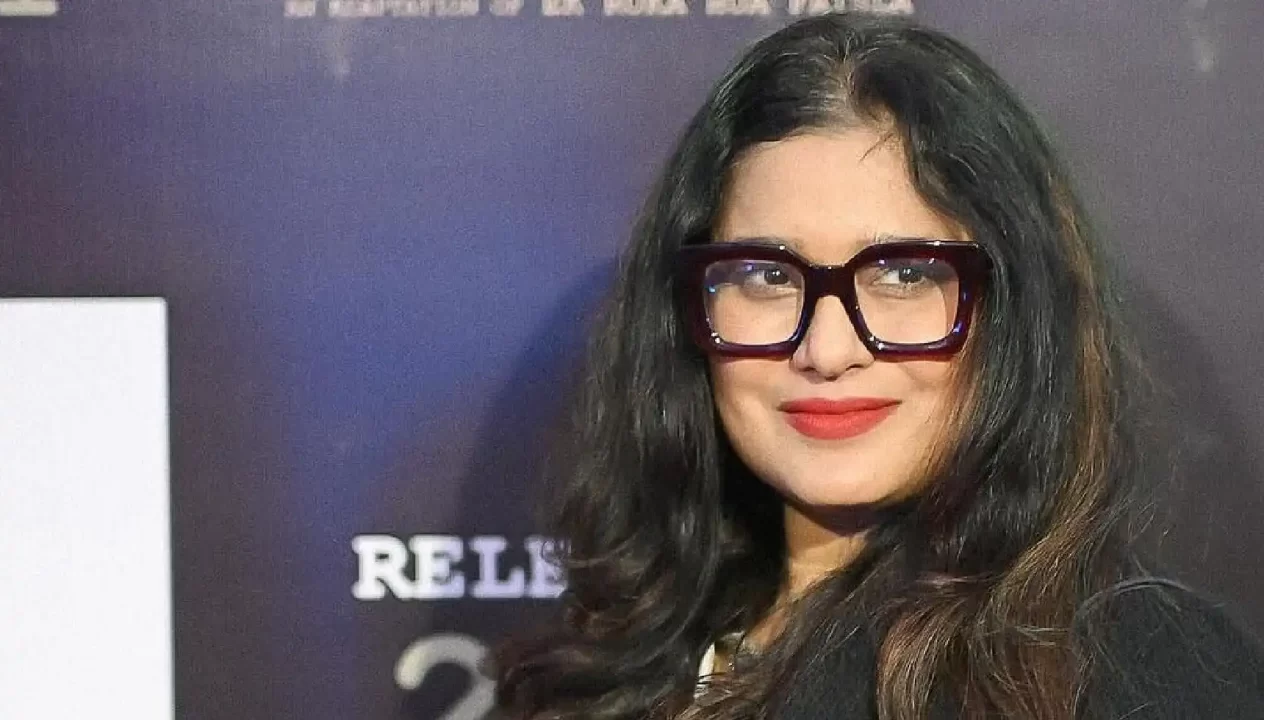  Ananya Chatterjee
