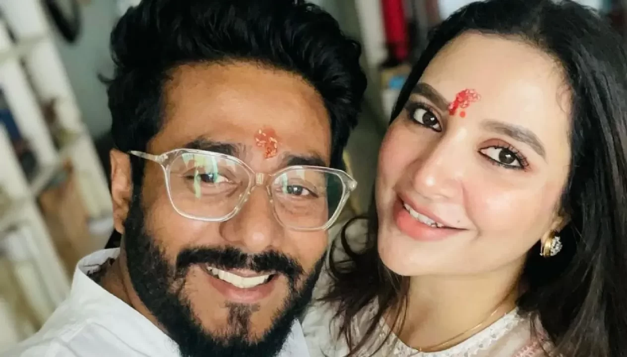 Raj Chakraborty And Subhashree Ganguly