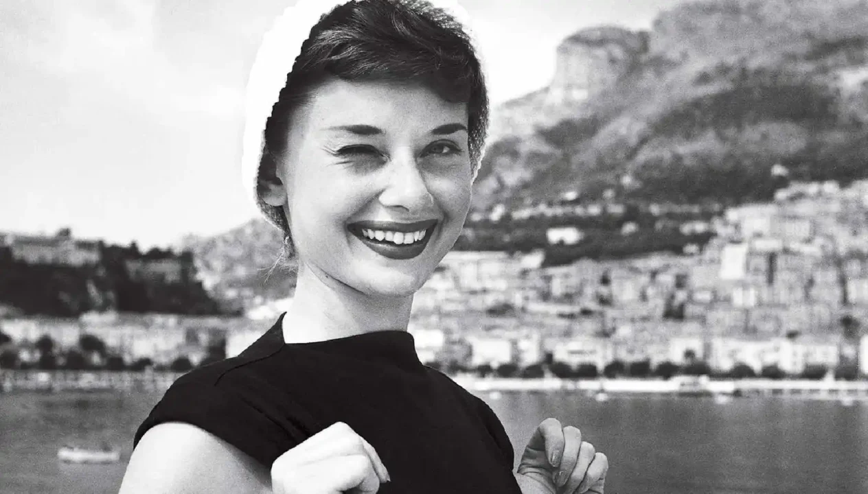  Audrey