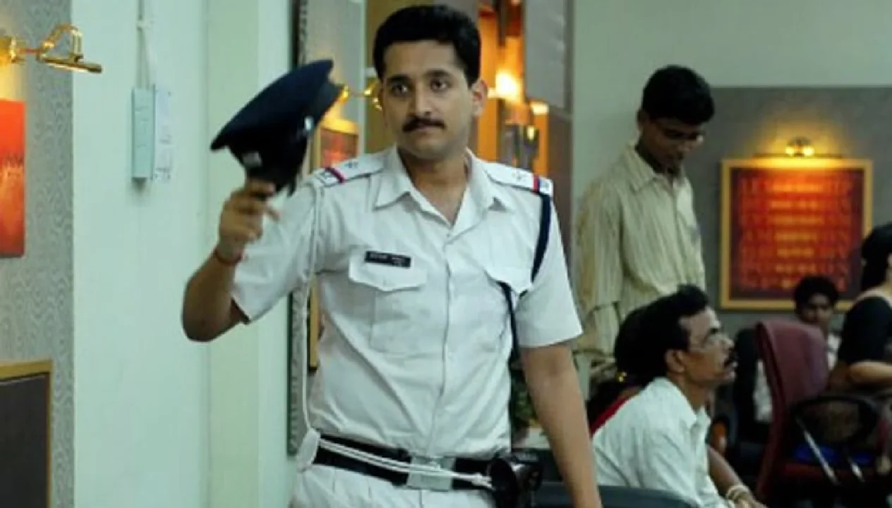  Parambrata Chatterjee