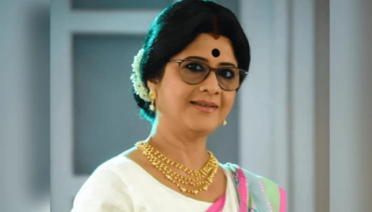 Laboni Sarkar Trolled By Netizen For Her Comment On Shakib Khan