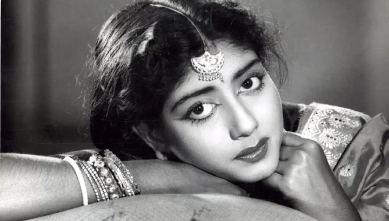 Sabitri Chatterjee 